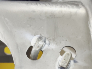 Soldador láser de fibra para autopartes | Soldadura de piezas de aluminio de grado comercial