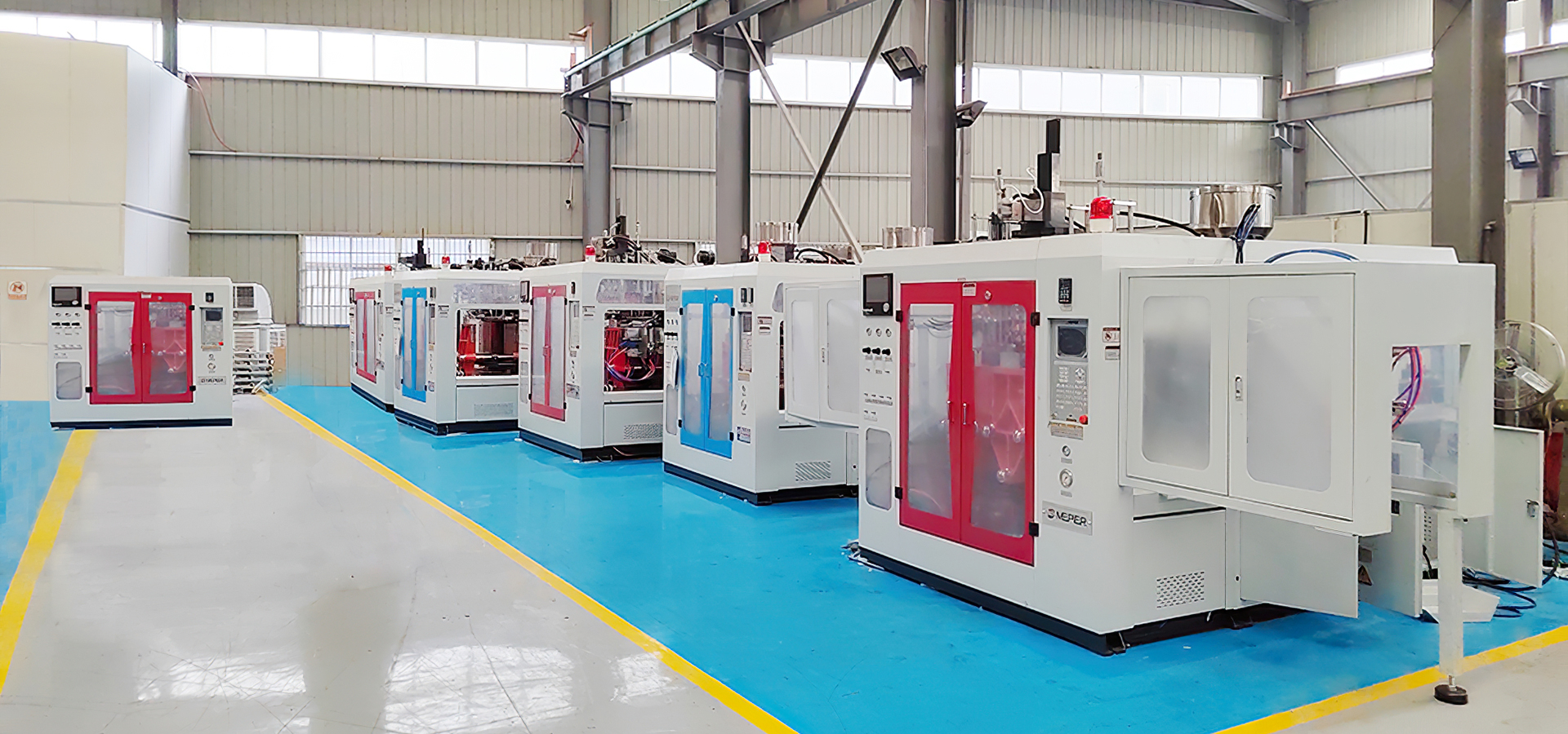 M&aacute;quina de moldeo por soplado MEPER