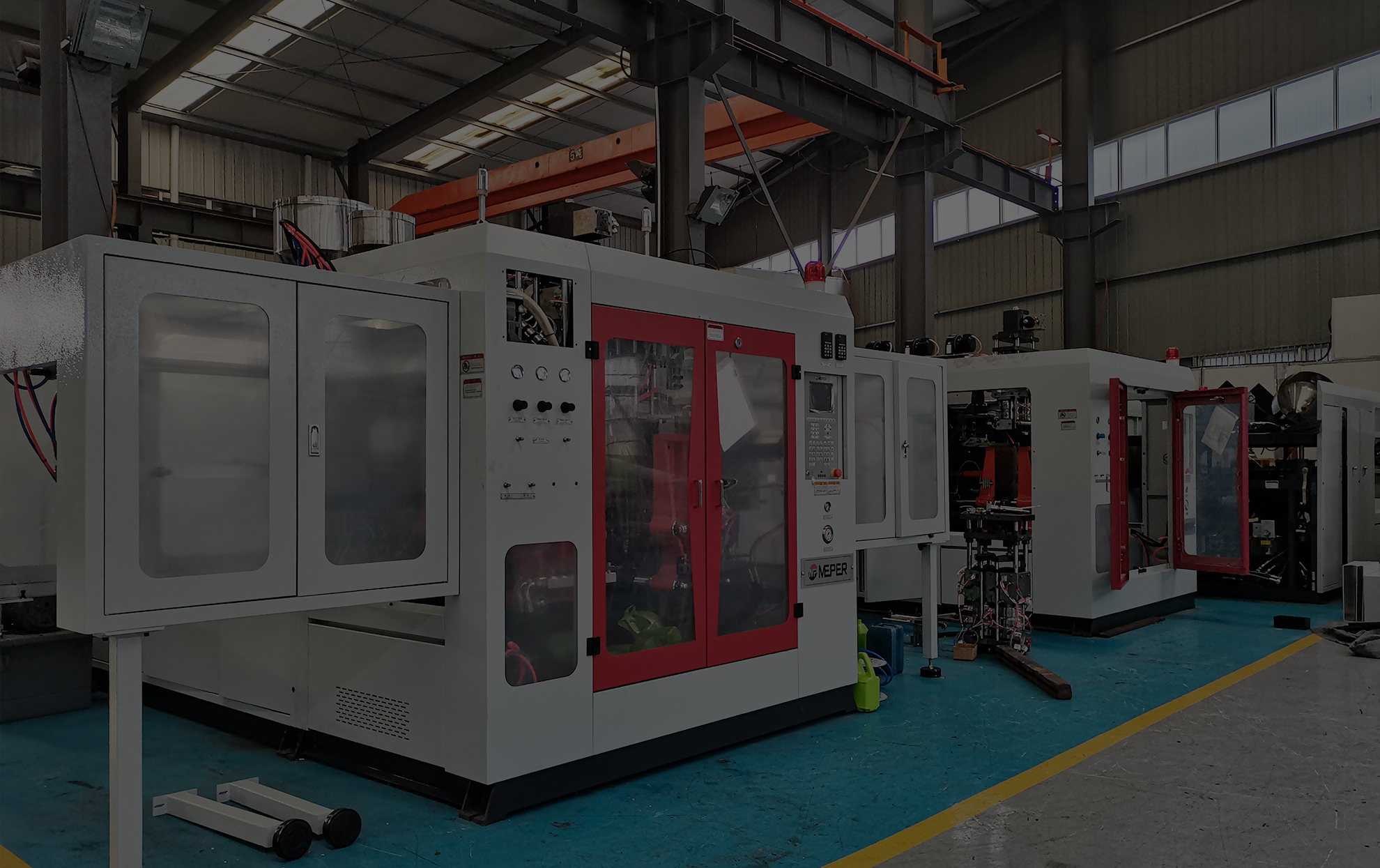 máquina de moldeo por extrusión y soplado